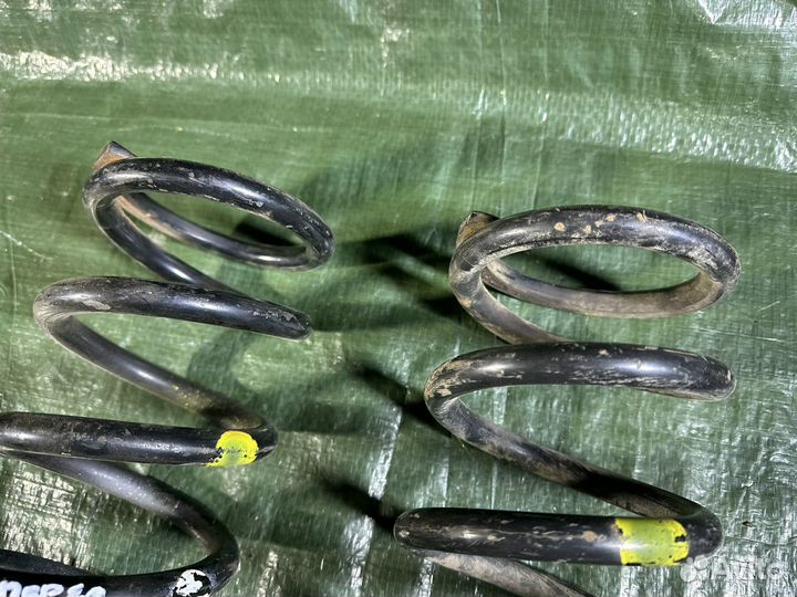 Пружина передняя jzx100 jzx90 Mark2 Chaser