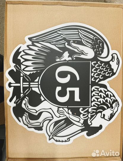 Стильная адресная табличка