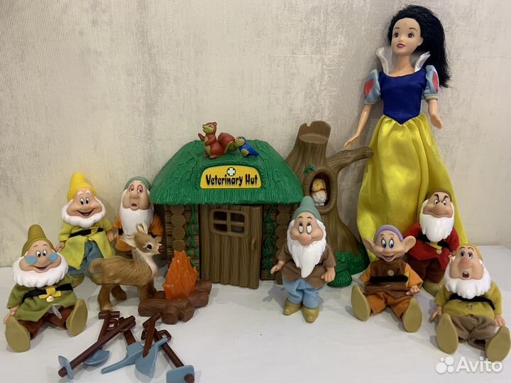 Белоснежка и 7 гномов. Набор Disney
