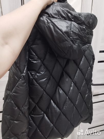 Куртка женская с капюшоном новая