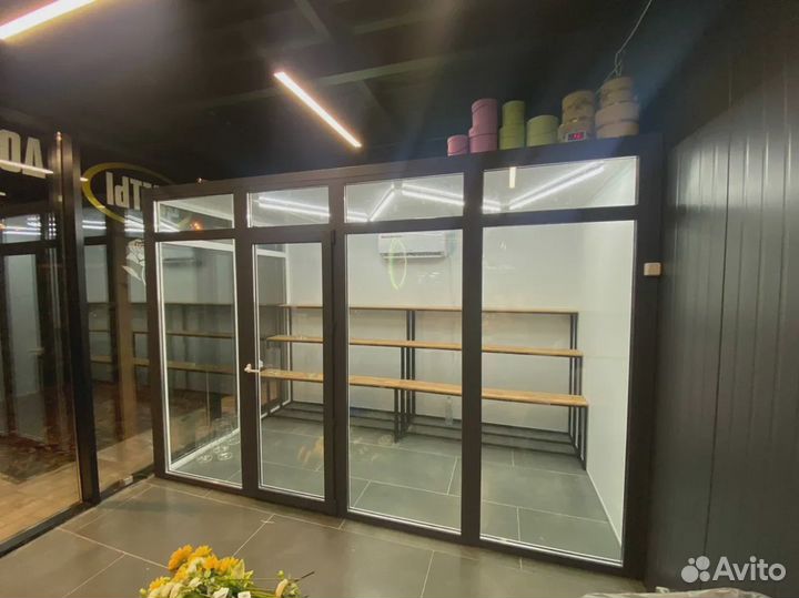 Холодильная камера для цветов