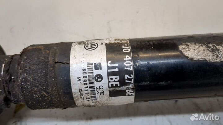 Полуось левая передняя Volkswagen Passat 5