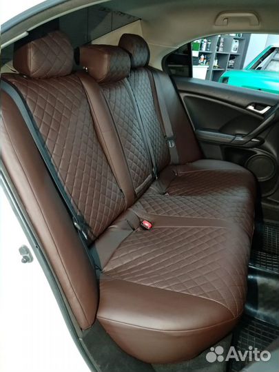 Чехлы Автопилот для honda Accord8 шоколад+ромб