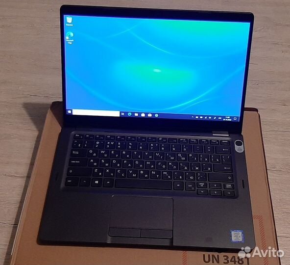 Dell latitude 5300 2in1 i5 8365u
