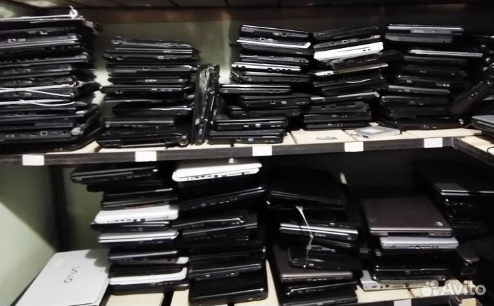 Корпус, корпусные детали для разных ноутбуков