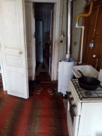 Доля в 2-к. квартире, 200 м², 2/2 эт.