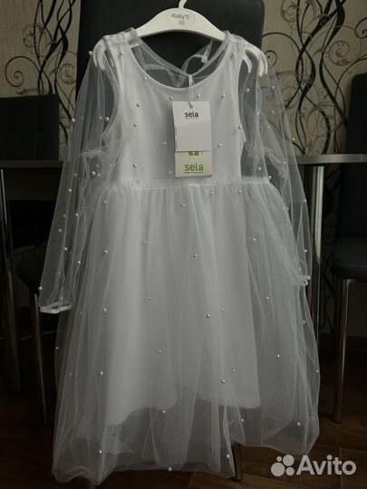 Нарядное платье для девочки 104-110