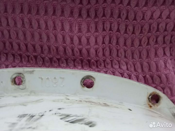 Стаканы с лезвиями