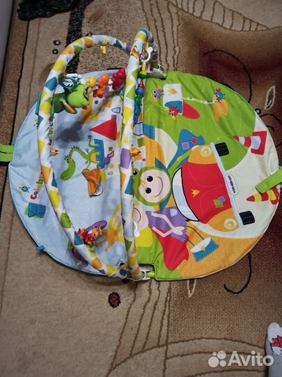 Развивающий коврик