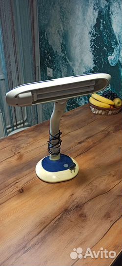 Лампа настольная