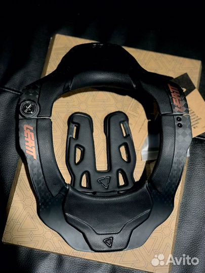 Защита шеи Leatt 6.5 Neck Brace