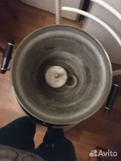 Амовар работает шипит через 10 минут