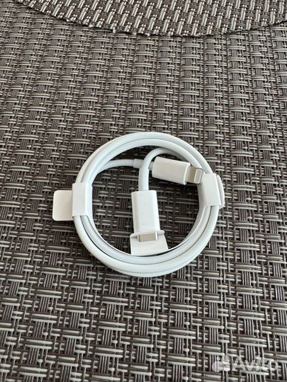 Оригинальный кабель apple lightning