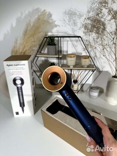 Фен Dyson Supersonic HD08