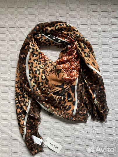 Платок Guess шарф палантин