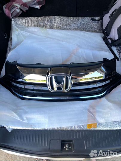 Решетка радиатора Honda Shuttle GP7