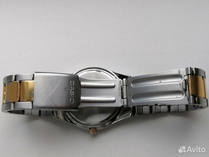 Часы кварцевые мужские Casio