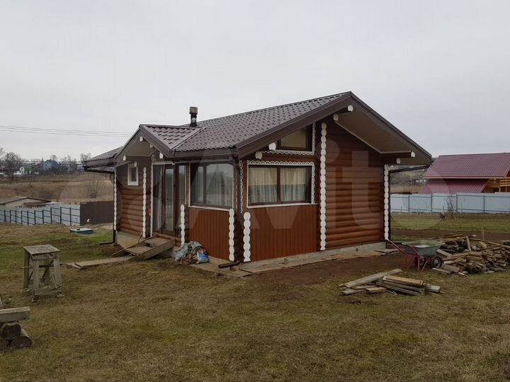 Дом 50 м² на участке 11 сот.