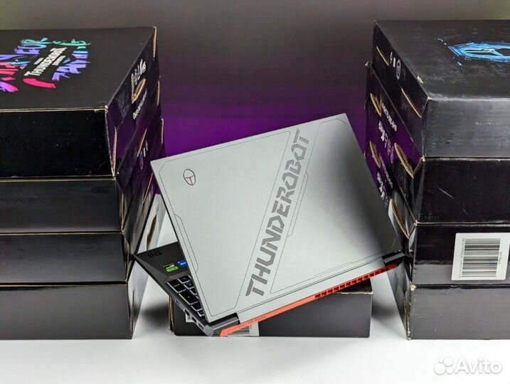 Новый игровой ноутбук ThundeRobot RTX 4060 / 4070