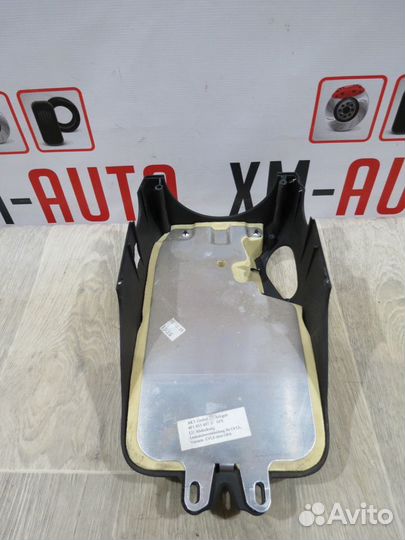 Кожух рулевой колонки Audi A6 Allroad