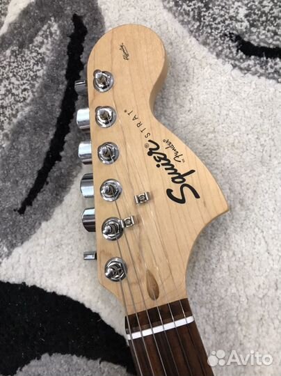 Электрогитара fender squier stratocaster