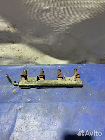 Топливная рампа nissan CR12