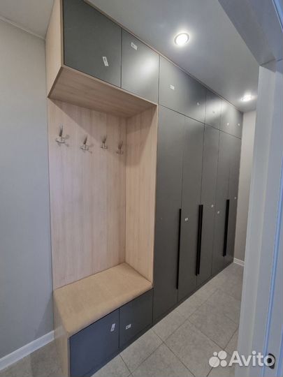 Шкаф (цена за м.п) модель: 9