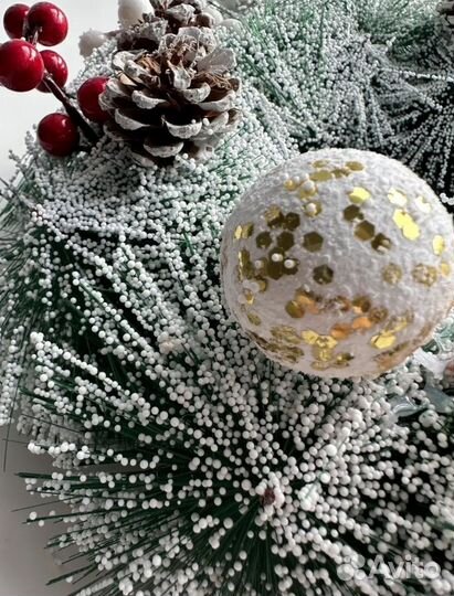 Новогодний венок новый