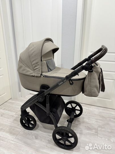 Коляска roan bass next 3 в 1