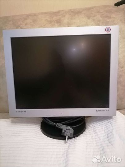 Монитор Samsung 15