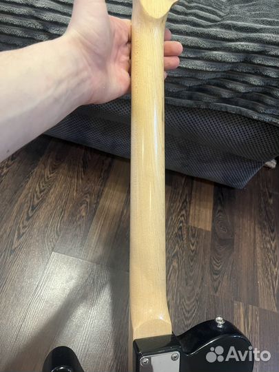 Электро гитара