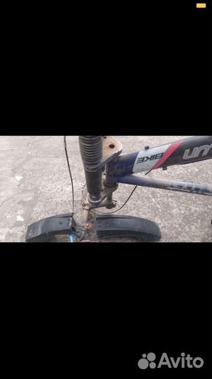 Б/у велосипед и щиток цепи