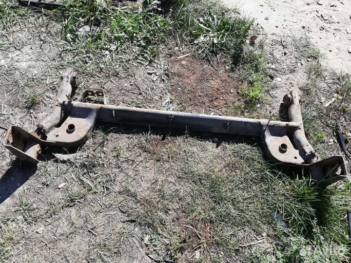 Балка задняя Рено Клио 2