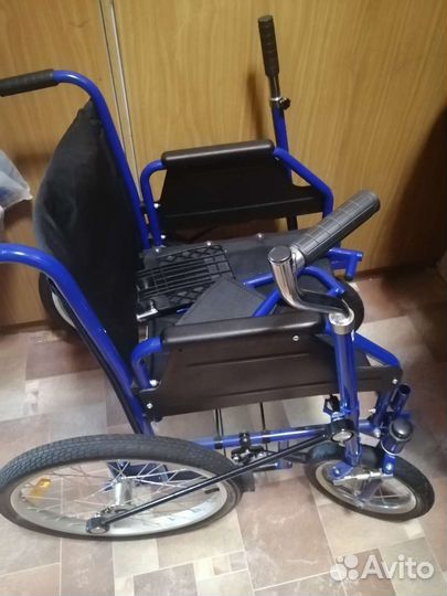 Инвалидная коляска новая