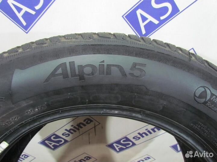 Michelin Alpin 5 215/65 R17 101K