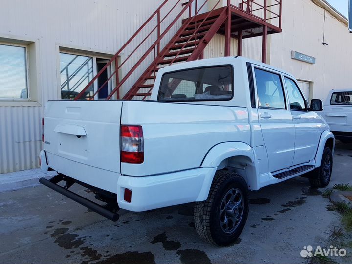 УАЗ Pickup 2.7 МТ, 2023