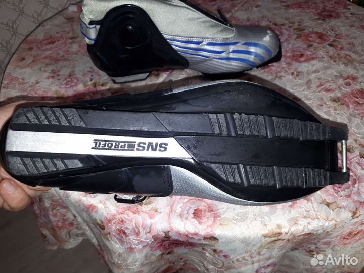 Лыжные ботинки, 35р, 41р