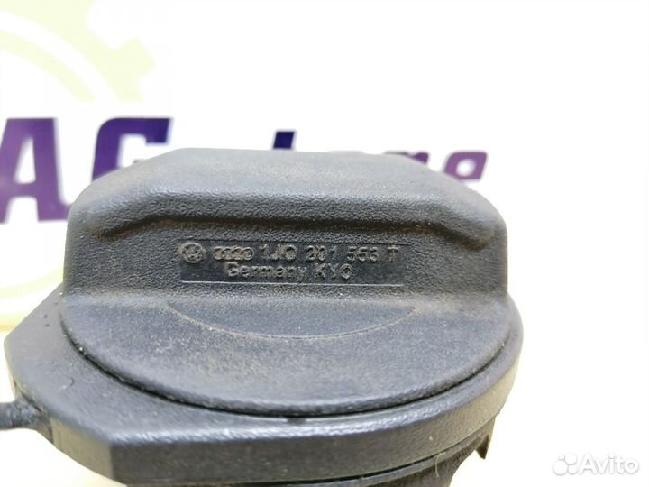 Крышка топливного бака Volkswagen Passat B5 1999