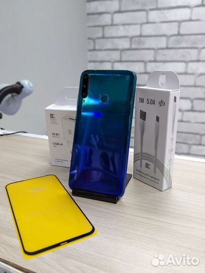 Телефон Huawei p40 lite E