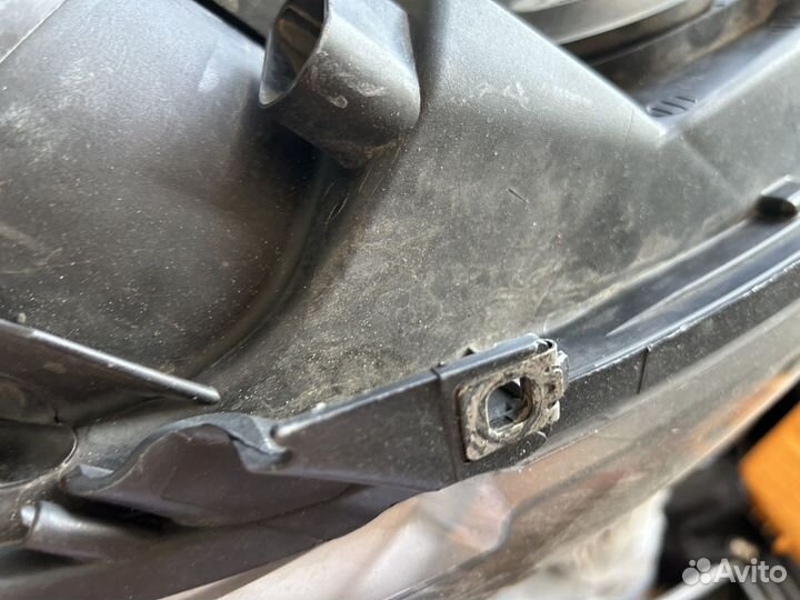 Фара передняя VW Golf plus рейсталинг