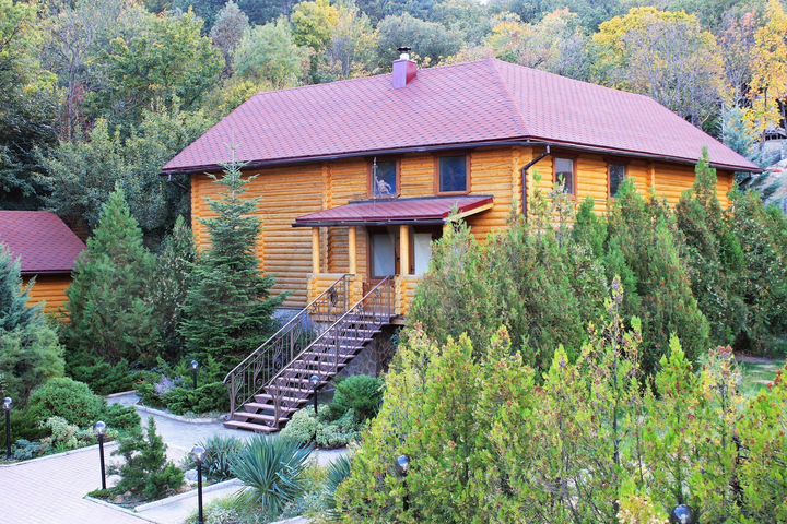 Дом 250 м² на участке 15 сот.