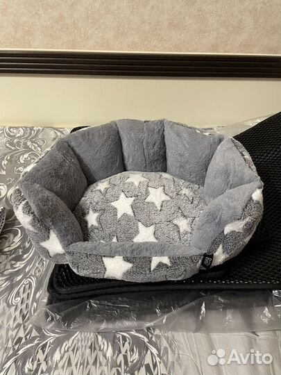 Лежак для кошек и собак маленьких размеров