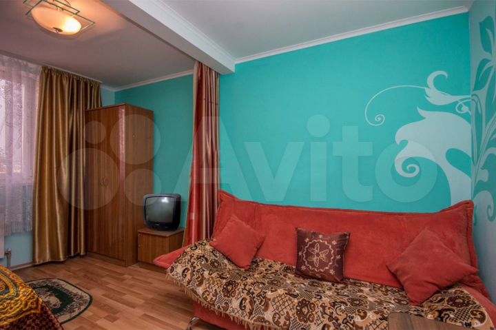 Комната 16 м² в 4-к., 1/3 эт.