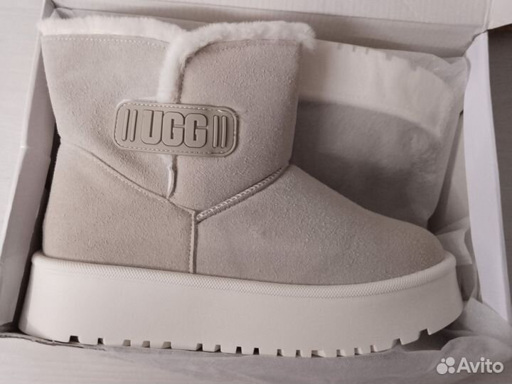 Ботинки женские зимние 38 размера новые