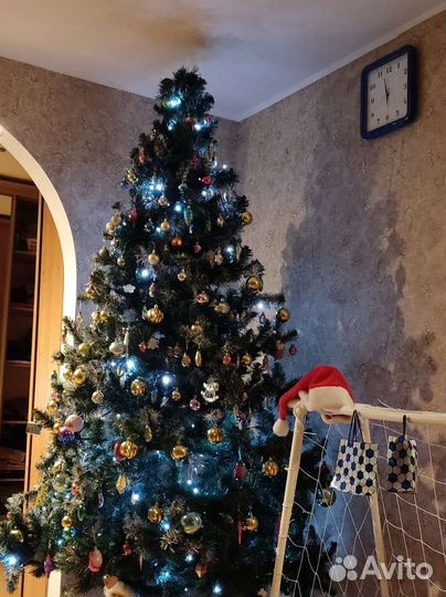 Елка искусственная 230