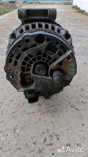 Генератор VW Passat CC