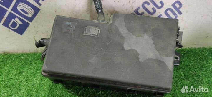 Блок предохранителей Mazda 3 Bk седан 1.6 Z6 2007