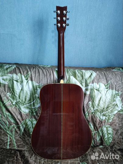 Акустическая гитара Yamaha FG-151