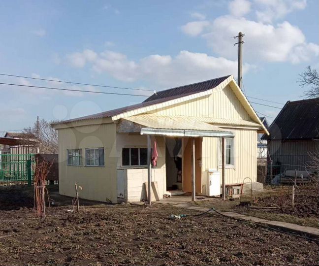 Дача 23 м² на участке 5,6 сот.