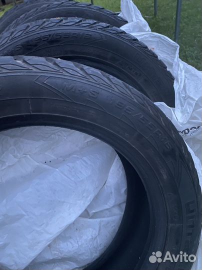 Goodyear UltraGrip Extreme 195/55 R16 87T